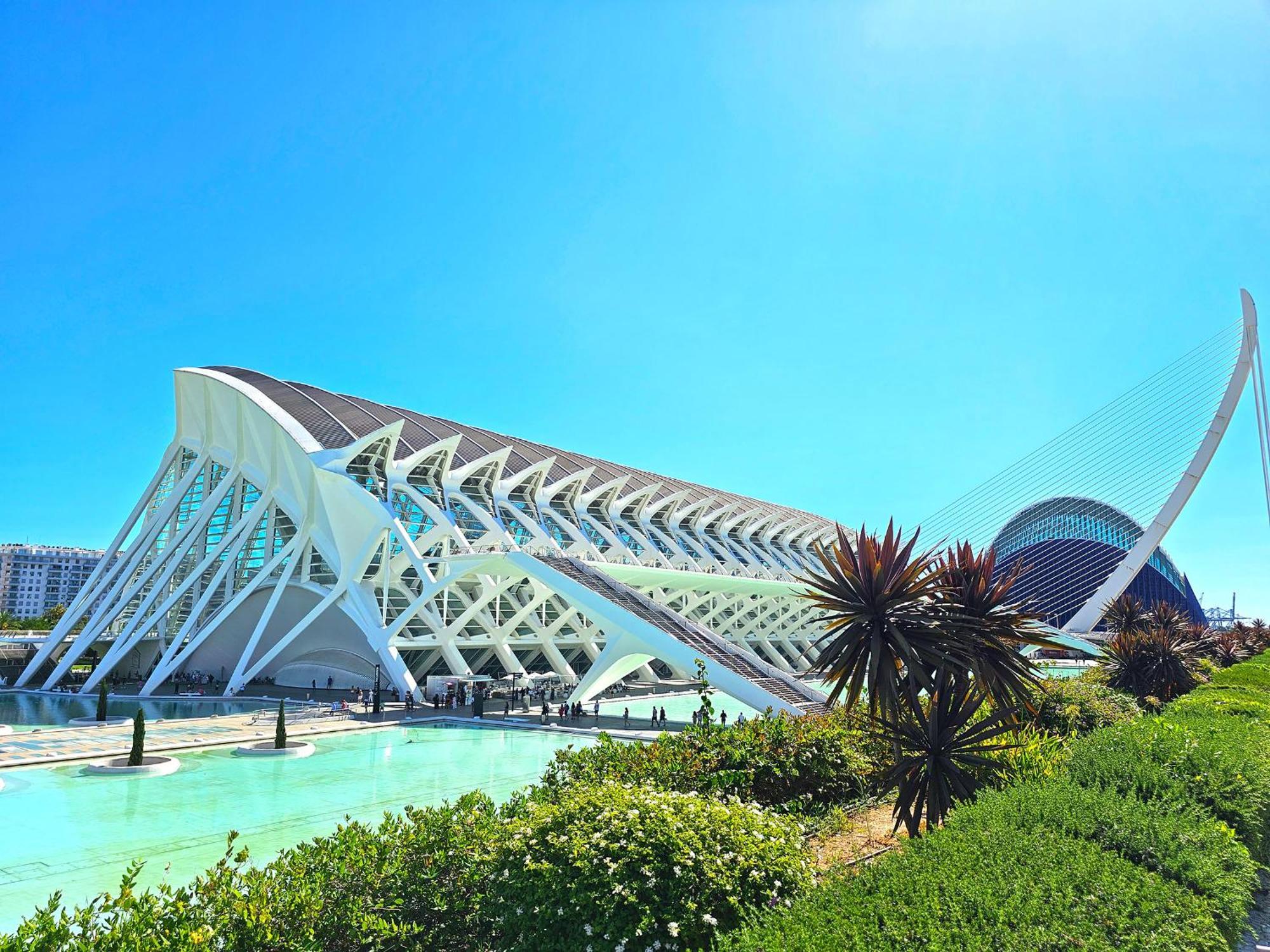 Apartamentos Las Ciencias Studio P Valencia Eksteriør bilde